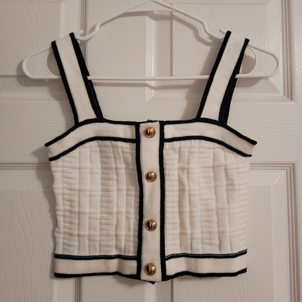 Knit Cropped Top - Size Medium